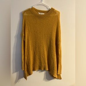 Women’s small sweater